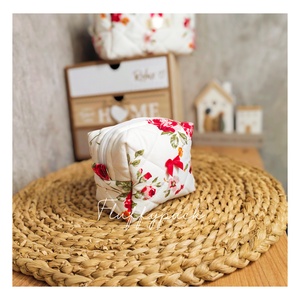 Portfard marimea S, Genti si portofele, Genti de mana si umar, Genti de umar, Cusatura, ARTYNOS