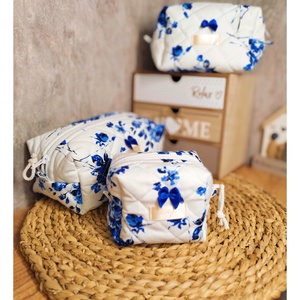 Port fard marime S, Genti si portofele, Genti cosmetice, Cusatura, ARTYNOS