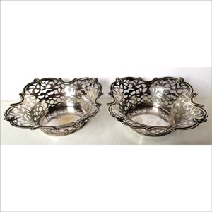 Farfurie de servit cu model ajurat, în stil edwardian, 2 bucăți - bijuterii - suporturi și cutii de bijuterii - cutii de bijuterii - Artynos.ro