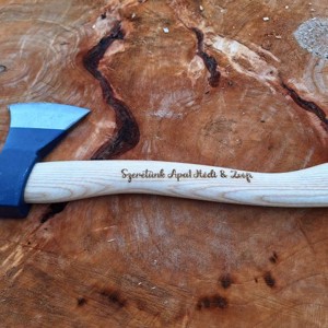 Topor cu gravura unica � numai pentru barbati adevarati!, Casa & Stil de viata, Accesorii de gradina, Unelte de gradinarit, , ARTYNOS