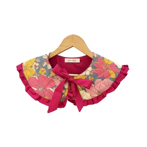 Guler matlasat roz cu imprimeu floral - Guler Dama, Imbracaminte si moda, Esarfe, palarii, fularuri, Esarfe, Cusatura, ARTYNOS