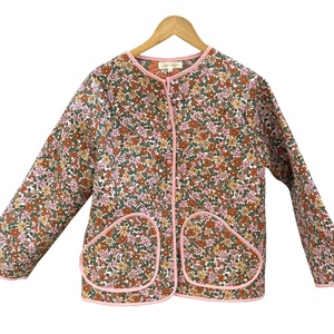 Geaca matlasata cu flori - multicolor roz - Marimea 38, Imbracaminte si moda, Haine dama, Paltoane dama, Cusatura, ARTYNOS