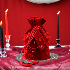 Crimson Eclipse  Geanta de catifea brodata cu cristale  Doar la comanda, Genti si portofele, Genti de mana si umar, Genti de mana, Broderie, Cusatura, ARTYNOS