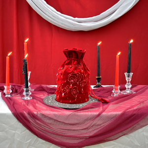 Crimson Eclipse  Geantă de catifea brodată cu cristale  Doar la comandă - genți și portofele - genți de mână și umăr - genți de mână - Artynos.ro