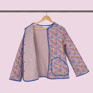 Geacă multicolor, roz matlasată cu flori, Mărimea 36, 38 - îmbrăcăminte și modă - haine damă - paltoane damă - Artynos.ro