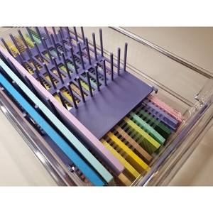 Cutie de depozitare pentru hartie quilling, include stand cu 11 randuri si 120 etichete, 4 cm inaltime - QuillRack - casă & stil de viață - organizare & depozitare - organizator birou - Artynos.ro