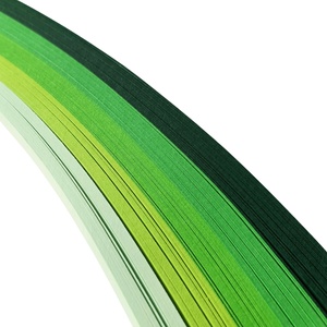 Pachet scoli cu ac inclus - hartie quilling colectie 5 nuante de verde -  latime 1 mm/3 mm/5 mm - pentru 12 elevi - accessorii și unelte - hârtie - alte hârtii - Artynos.ro