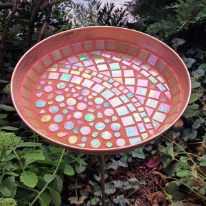 REKREDENC - Mâncător de păsări din bronz realizat manual cu mozaic din sticlă iridescentă - pentru grădină și terasă - casă & stil de viață - accesorii pentru casă și grădină - hrănitoare păsări - Artynos.ro