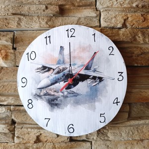 Ceas de perete din lemn cu avion de luptă -  - Artynos.ro