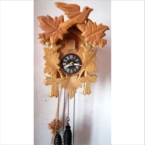 Ceas cu cuc original din Pădurea Neagră, sculptat manual - casă & stil de viață - decorațiuni de casă - decorațiuni de pereți - ceasuri de perete - Artynos.ro