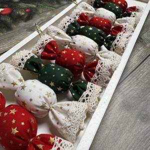 Bomboane saloane textile / set de 10/ - crăciun - decorațiuni de crăciun de casă - figurine pentru pomul de crăciun - Artynos.ro