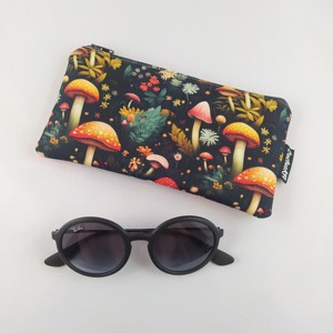 Cutie pentru ochelari de soare cu ciuperci, , , Husa pentru ochelari de soare, husa pentru ochelari, suport pentru pixuri sau chiar un portofel pen..., ARTYNOS