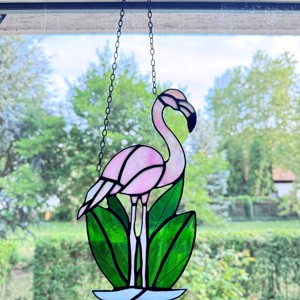 Flamingo din sticla Tiffany, , , Eleganta tropicala in casa ta.

Pe masura ce razele soarelui stralucesc prin sticla roz opala si ve..., ARTYNOS