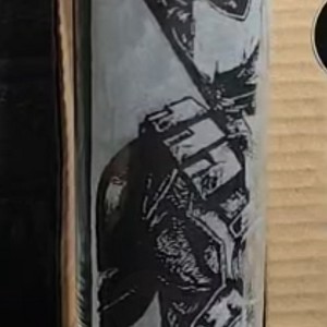 Pahar de sticlă cu model gravat manual, cu imaginea lui Deadpool  -  - Artynos.ro