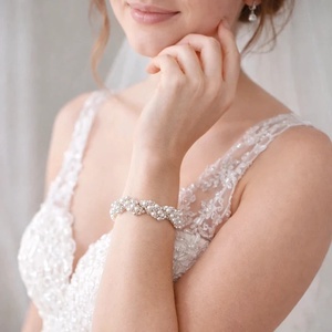 Bratara pentru mirese - accesorii nuntă - bijuterii mireasă - brățări mireasă  - Artynos.ro