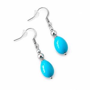Cercei delicati bleu, Bijuterii, Cercei, Cercei din margele, Confectionarea bijuteriilor, Cercei delicati realizati din picaturi de sticla bleu si perlute argintii. Componentele metalice su..., ARTYNOS