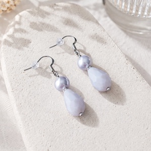 Cercei cu perle Swarovski mov-lavanda - bijuterii - cercei - cercei din mărgele - Artynos.ro