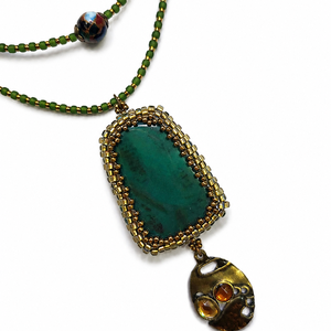 Colier cu agata verde stil vintage - bijuterii - coliere - coliere din pietre semiprețioase - Artynos.ro