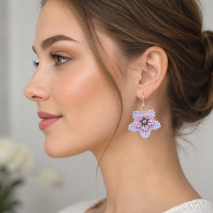 Cercei handmade Floare de Lavandă - bijuterii - cercei - cercei din mărgele - Artynos.ro