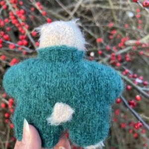 Misa Bear - Pisică tricotată manual din mătase de alpaca și bumbac, jucărie moale pentru copii 13 cm -  - Artynos.ro