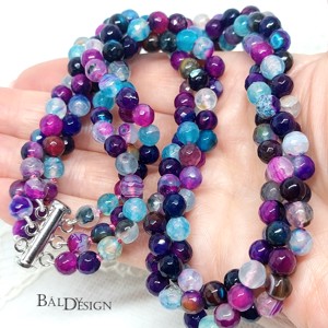 Colier cu 3 randuri de agate colorate, , , Colier de agate colorate - 3 randuri cu inchizatoare argintie placata cu rodiu
Acest colier unic cu..., ARTYNOS