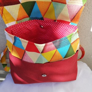 Triunghi model burgundy rucsac pentru femei - geantă și husă - rucsacuri - rucsac damă, rucsac bărbați - Artynos.ro