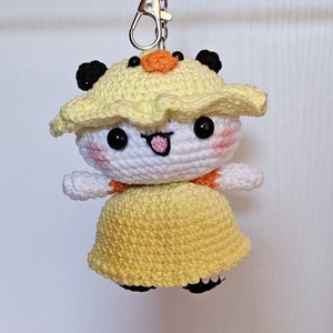 Breloc Ursulet Panda cu palarie de ratusca Amigurumi Handmade, Genti si portofele, Accesorii genti, Breloc, Crosetat, Cusatura, ARTYNOS