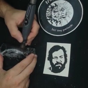 Bud Spencer 4/4 Pahar de sticlă gravat manual  -  - Artynos.ro