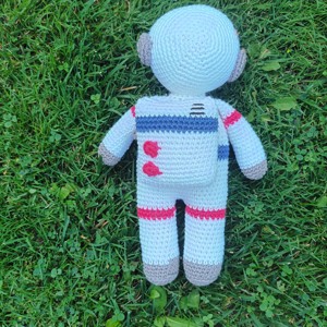 Amigurumi astronaut -  - Artynos.ro