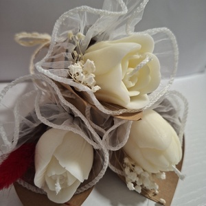 Martisor lalea - Artynos.ro