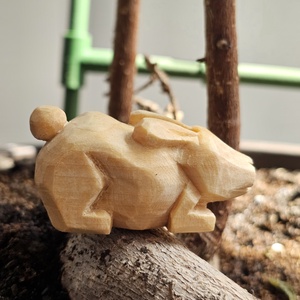 Iepuraș  - arte vizuale și accesorii  - sculptură - statuie lemn - Artynos.ro