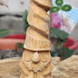 Gnom călător tall hat - arte vizuale și accesorii  - sculptură - statuie lemn - Artynos.ro