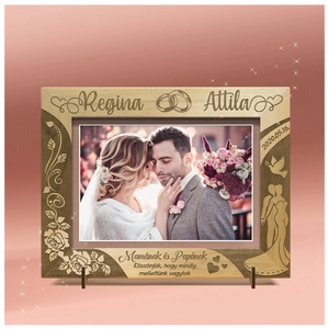Rama foto gravata personalizat, disponibila pentru nunta sau logodna., Accesorii nunta, Amintiri si cadouri de nunta, Cadou nunta, Rama foto cu pusculita de bani, Gravare, pirogravura, ARTYNOS