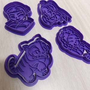 Set cutit/forma pentru lut/fimo K Pop Demon Hunters, Accessorii si unelte, Plastilina, Modelare fimo, Altele, ARTYNOS