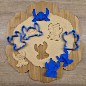 Set cutit/forma pentru lut/fimo Stitch - accessorii și unelte - plastilină - modelare fimo - Artynos.ro