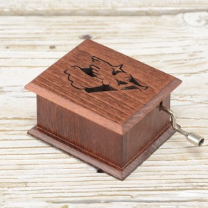 Din cer, cutia muzicală înger mahogany - cărți și creații cu tematică muzicală, cadouri - instrumente artizanale și muzicale - Artynos.ro