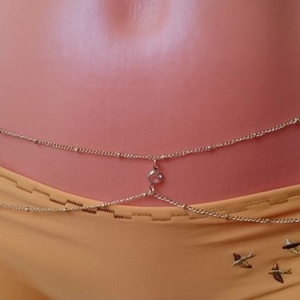 Golden hip chain with one stone , Bijuterii, Coliere, Coliere lungi, Confectionarea bijuteriilor, ARTYNOS