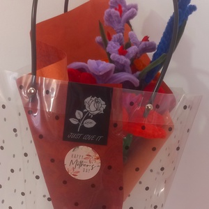 Flori de ziua femeii - Artynos.ro