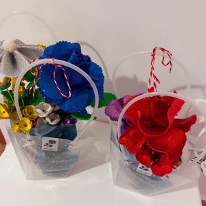 Martisori din flori - casă & stil de viață - decorațiuni de casă - accesorii florale - buchete de flori - Artynos.ro