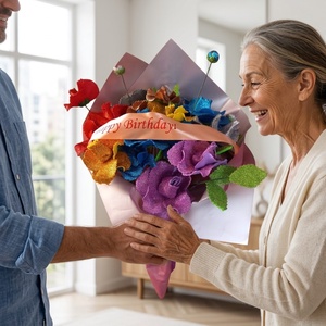 Buchet Artizanal Happy Birthday cu Flori Sclipitoare - Artynos.ro