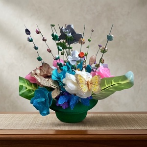 Aranjament Floral Decorativ în Pălărie Verde - casă & stil de viață - decorațiuni de casă - decorațiuni de pereți - decorațiuni cu licheni - Artynos.ro