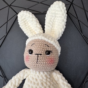 Fluffy Bunny - Artynos.ro