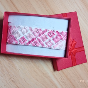 Bratara cusuta manual - bijuterii - brățări - brățări împletite - Artynos.ro