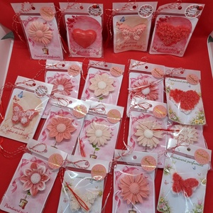 Mărțișoare din săpun � handmade, parfumate - bijuterii - mărțișor - Artynos.ro