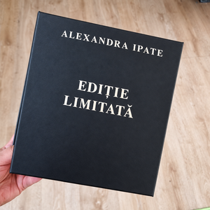 Agendă A5 din Piele Ecologica si Pix Multifunctional cu Gel Negru Personalizata - casă & stil de viață - seturi de cadou - Artynos.ro