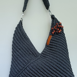 Geanta Nyra, Genti si portofele, Genti de mana si umar, Geanta casual, Crosetat, Cusatura, Geanta perfecta pentru zilele in care vrei sa porti ceva unic, comod si elegant in acelasi timp.Gea..., ARTYNOS