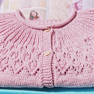 Cardigan tricotat manual - Artynos.ro