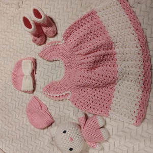 Set crosetat bebelusi - jucării și echipamente pentru copii - daruri de botez - Artynos.ro