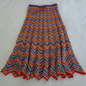 Fusta multicolora, Îmbrăcăminte și modă, Haine damă, Fustă damă, Croșetat, ARTYNOS