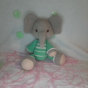 Elefant - accesorii de crăciun - cadou tematic de moș crăciun, decorațiuni - sacul lui moș crăciun, șosete, cizme - Artynos.ro